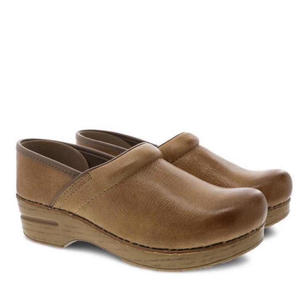 Pre-owned Dansko Clogs Professional Honey Distressed Leather shoes size 8.5-9…